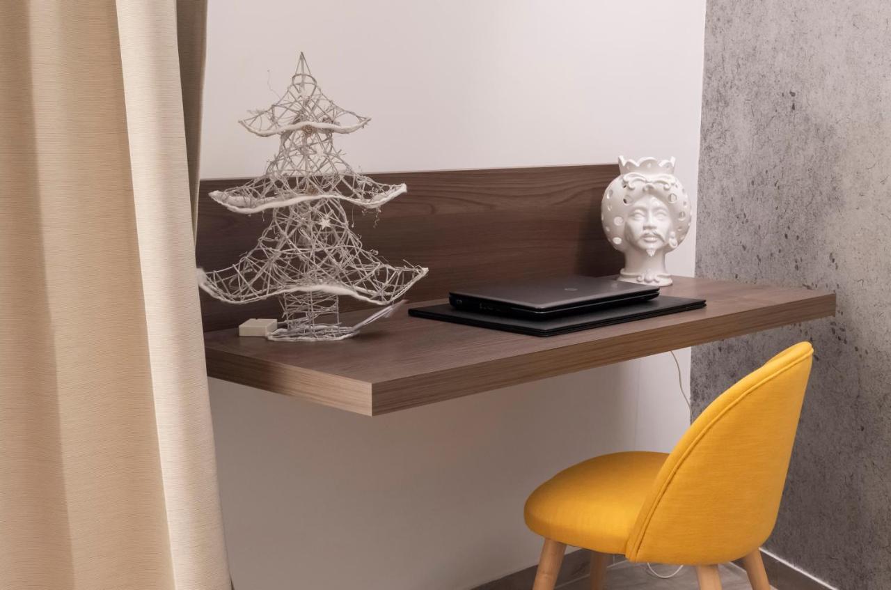 Artemide House - Bilocale Ortigia Wifi Apartment Сиракуза Екстериор снимка